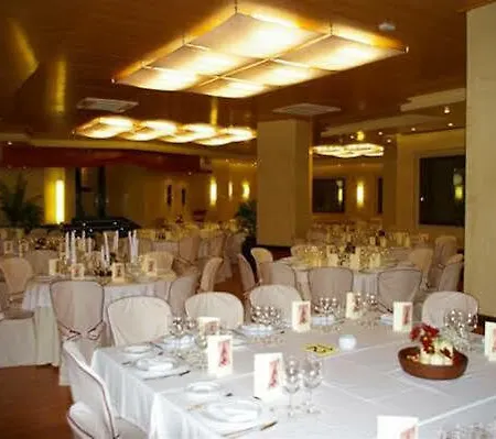 Eras Hotel
